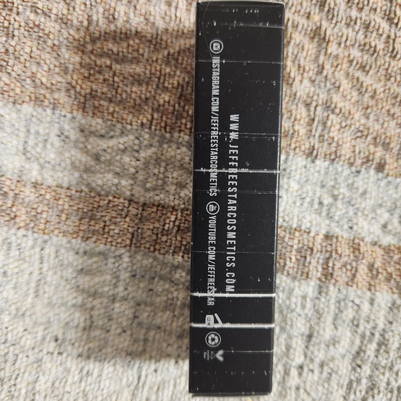 Ryland Jeffree Star - Picture 4 of 4